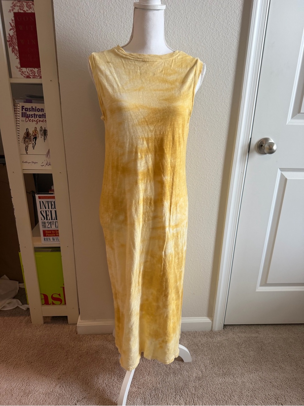 Universal Thread Yellow Tie-Dye Sleeveless Maxi Dress